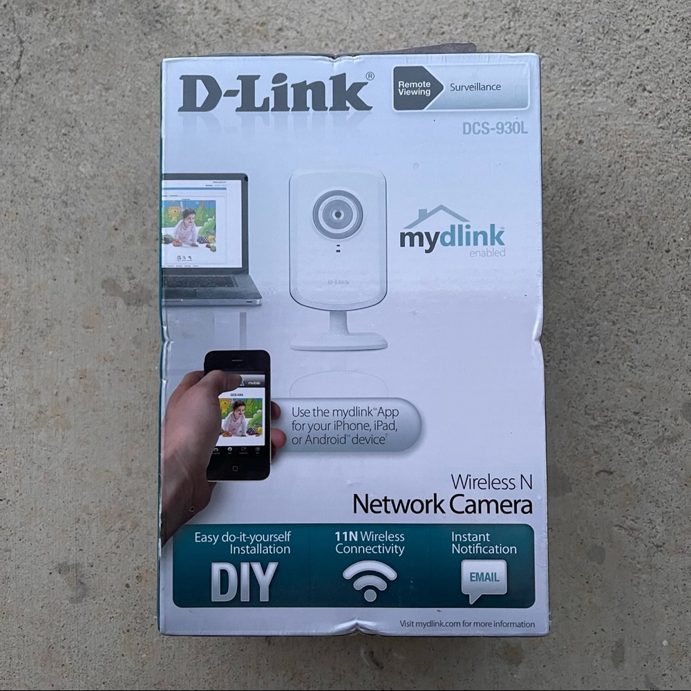 NEW! D-LINK WIRELESS N NETWORK CAMERA DCS-930L WITH REMOTE VIEWING SURVEILLANCE
